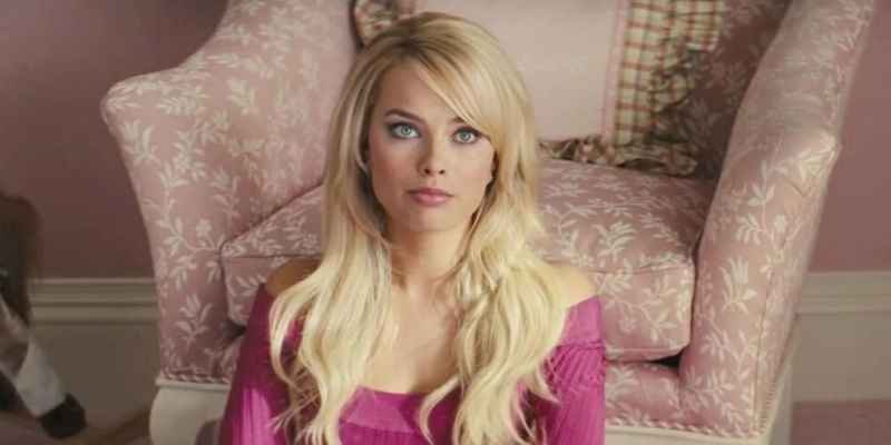 First Look Of Margot Robbie's Barbie Has Been Released. Margot Robbie Net Worth, Age, Instagram