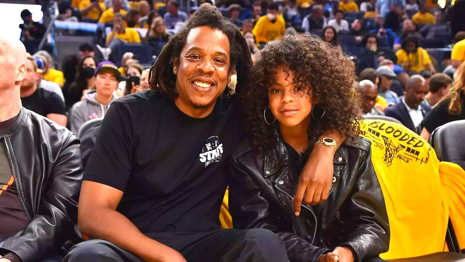 Daughter Kiss, Jay-Z Kisses Blue Ivy On NBA Finals At Courtside